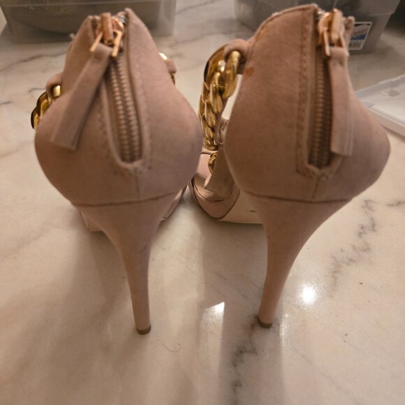 Anne Michelle Perton 20 Blush and Gold Chain Dress Sandals - Picture 5 of 5